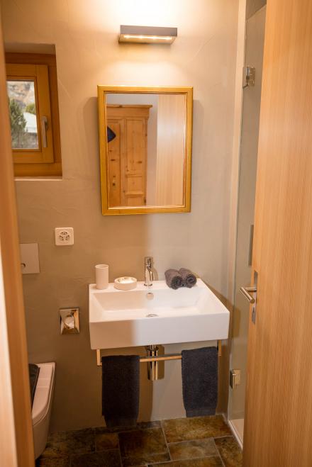 Dusche, Lavabo, WC